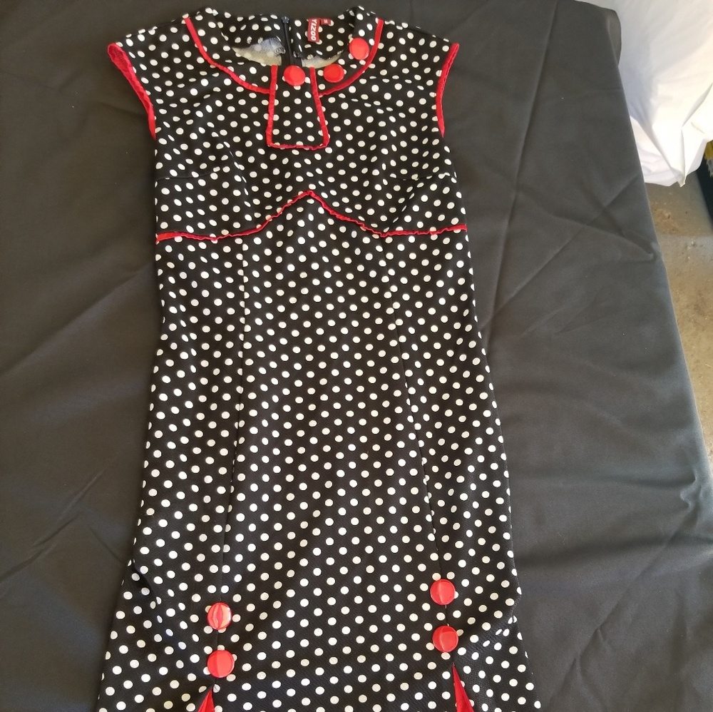 So many fun details! Dress!